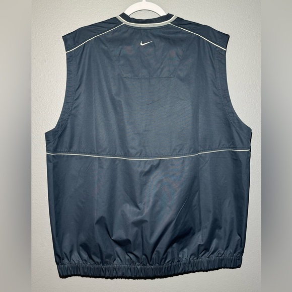 Nike Golf Clima-Fit Mens Size Large Pullover V-Neck Sleeveless Vest Nvy Blue NWT - Picture 2 of 5